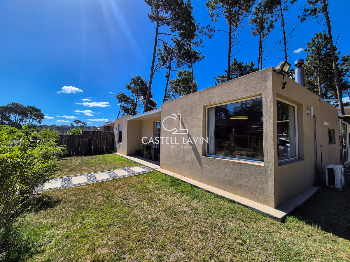 Casa ID.272 - Alquiler Temporal Casa 3 Dormitorios Burnett Punta del Este