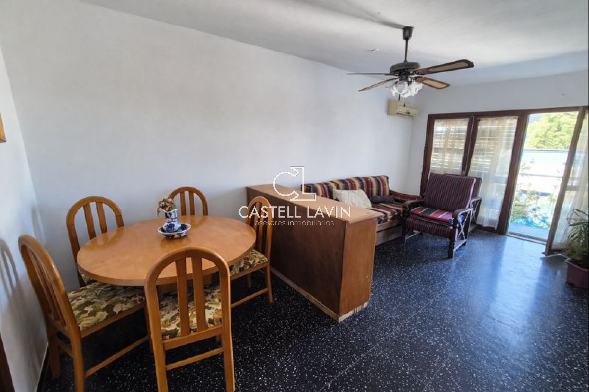 Casa ID.945 - Venta Casa 2 Dormitorios y Local Comercial pleno Centro Maldonado