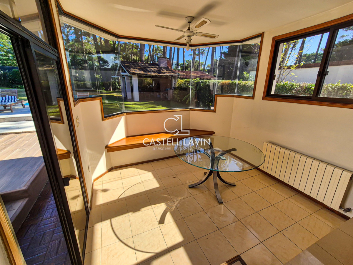 Casa ID.975 - Alquiler Anual Casa 3 Dormitorios San Rafael Punta del Este
