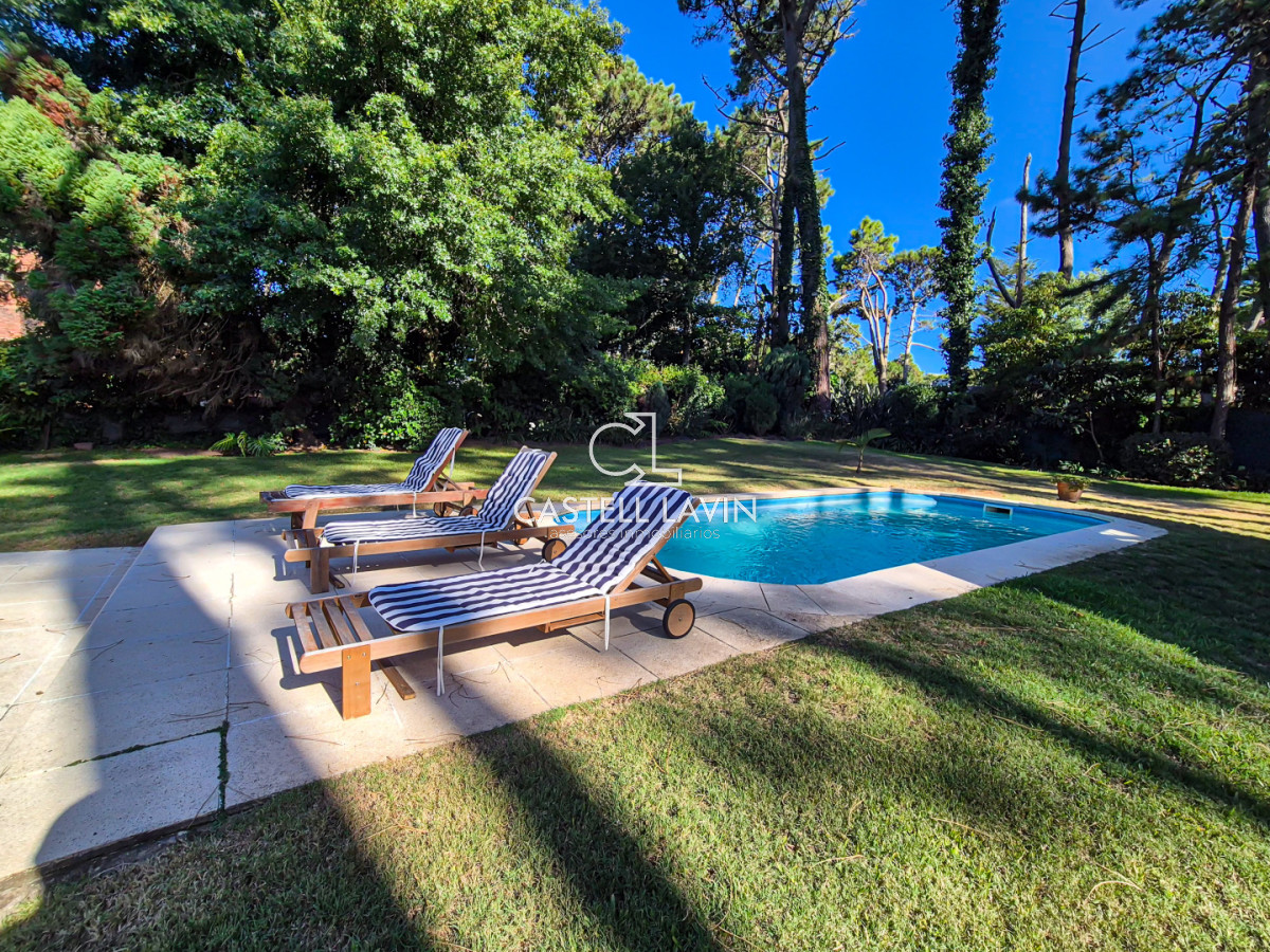 Casa ID.975 - Alquiler Anual Casa 3 Dormitorios San Rafael Punta del Este