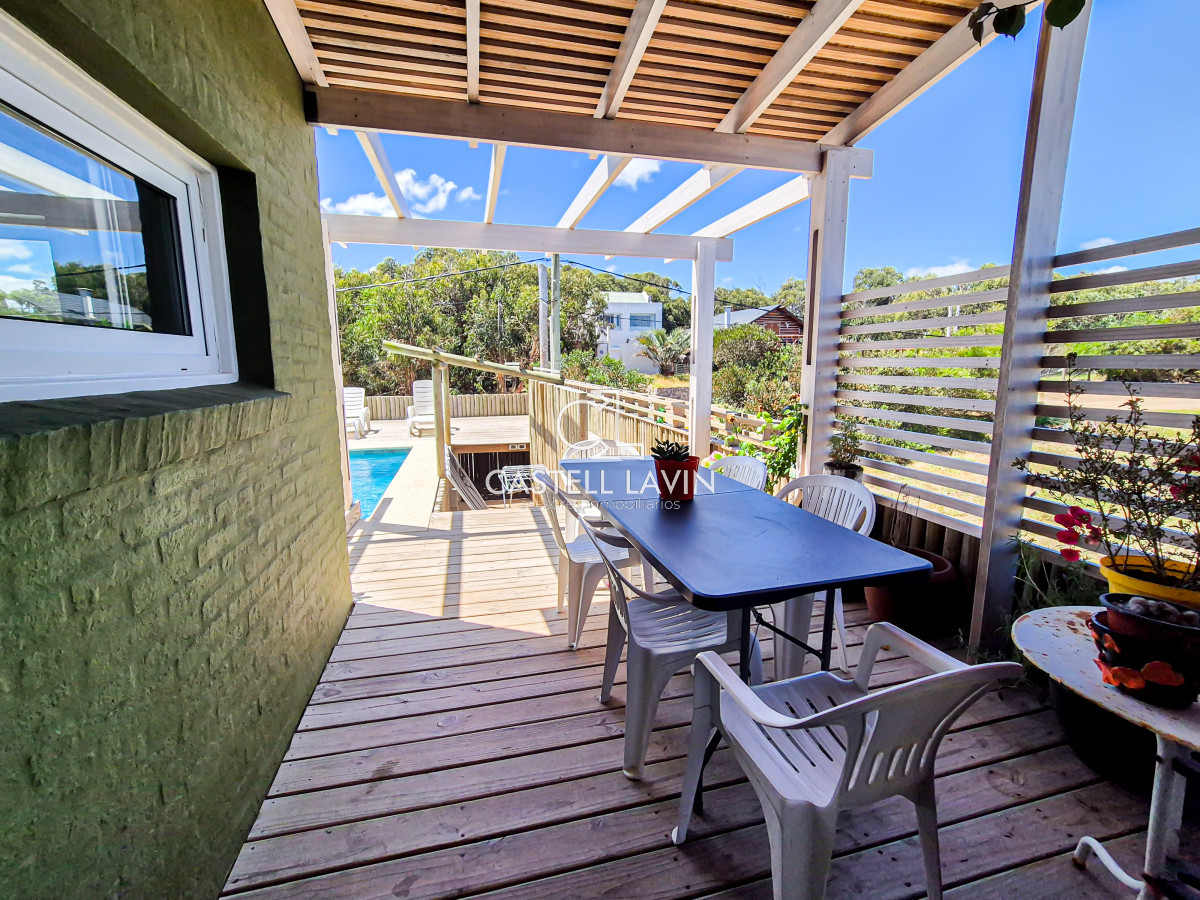 Casa ID.93 - Venta Casa 3 Dormitorios con vista al Mar Sauce de Portezuelo Punta Ballena