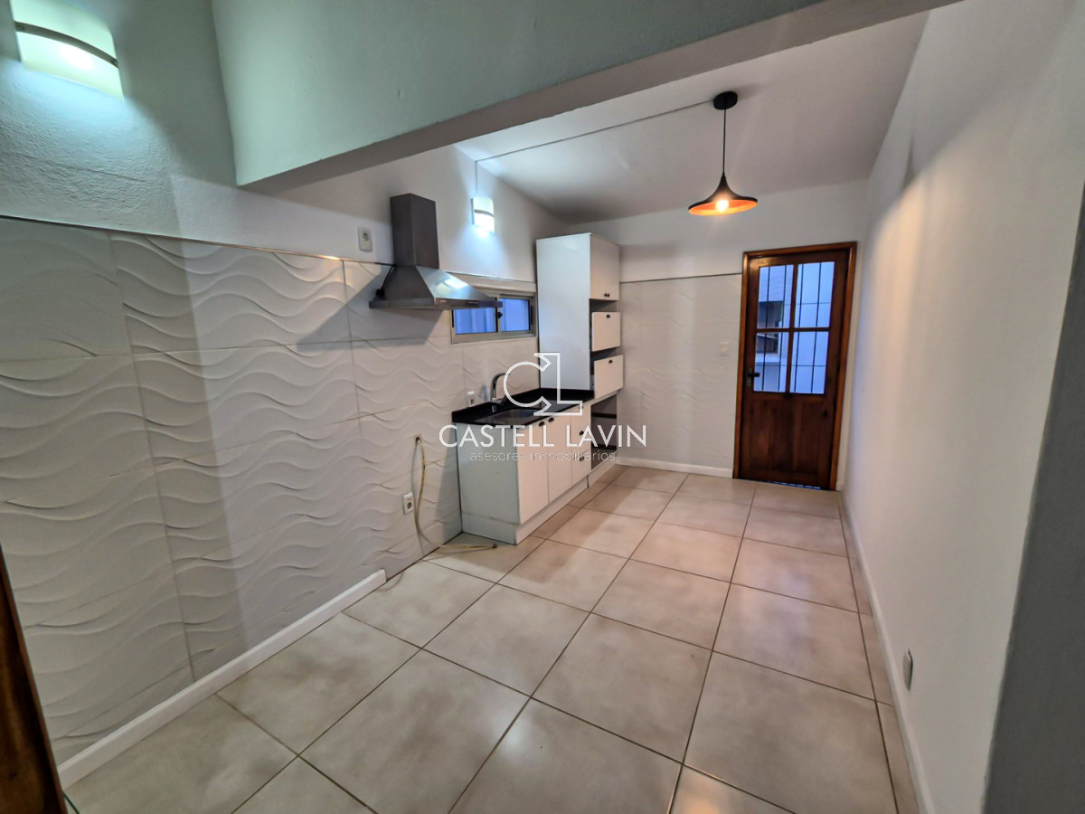 Casa ID.816 - Venta Casa 2 Dormitorios con Galpón Barrio Sarubbi Maldonado