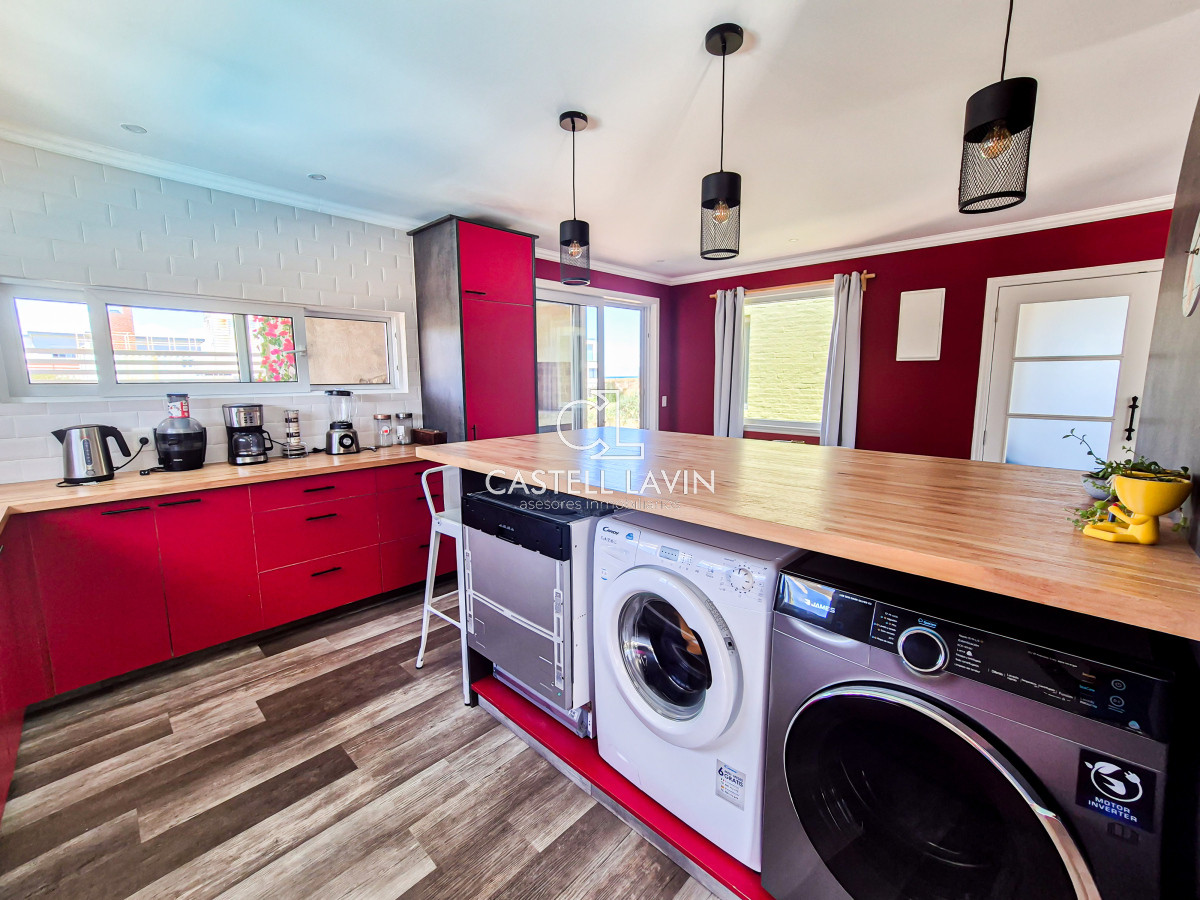 Casa ID.93 - Venta Casa 3 Dormitorios con vista al Mar Sauce de Portezuelo Punta Ballena