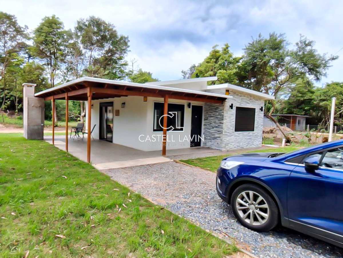 Casa ID.811 - Venta Casa 2 Dormitorios con Parrillero Ocean Park punta Ballena