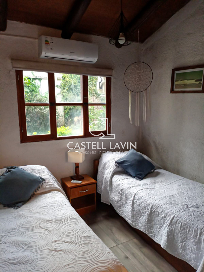 Casa ID.634 - Alquiler Temporal Casa 3 Dormitorios con Piscina Pinares Punta del Este