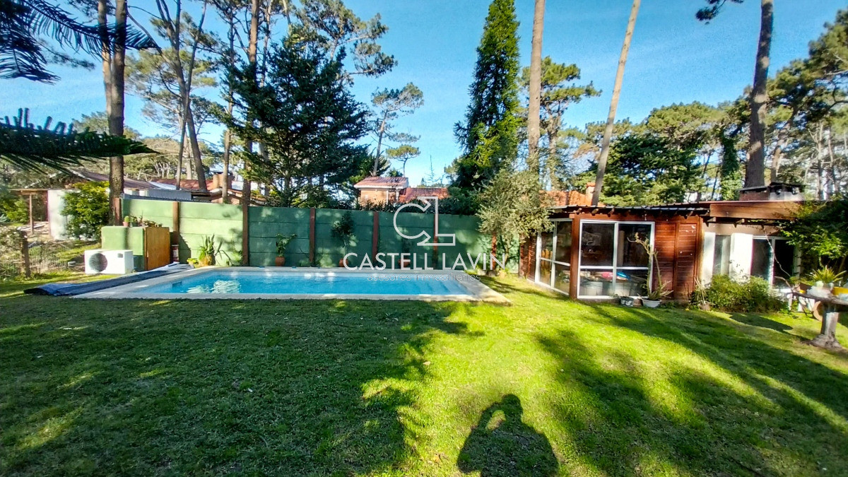 Casa ID.812 - Alquiler Temporal Casa 4 Dormitorios con Piscina Climatizada San Rafael Punta del Este