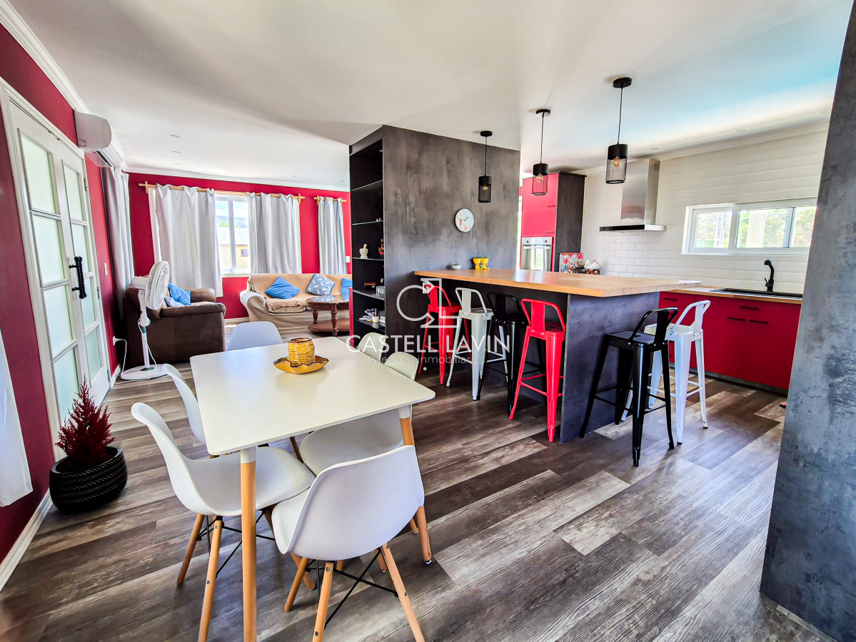 Casa ID.93 - Venta Casa 3 Dormitorios con vista al Mar Sauce de Portezuelo Punta Ballena