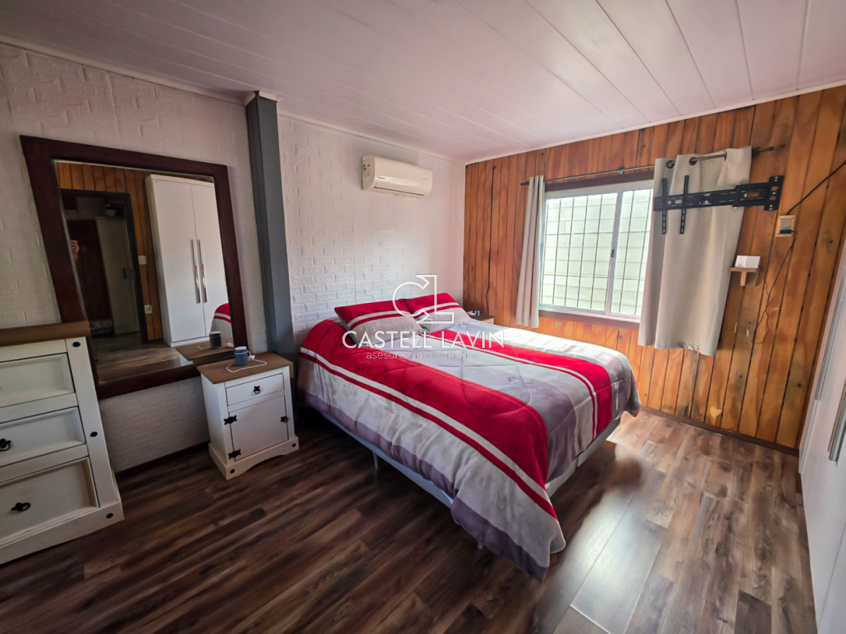 Casa ID.1018 - Venta Casa 2 Dormitorios con Piscina Climatizada Punta del Diablo Rocha