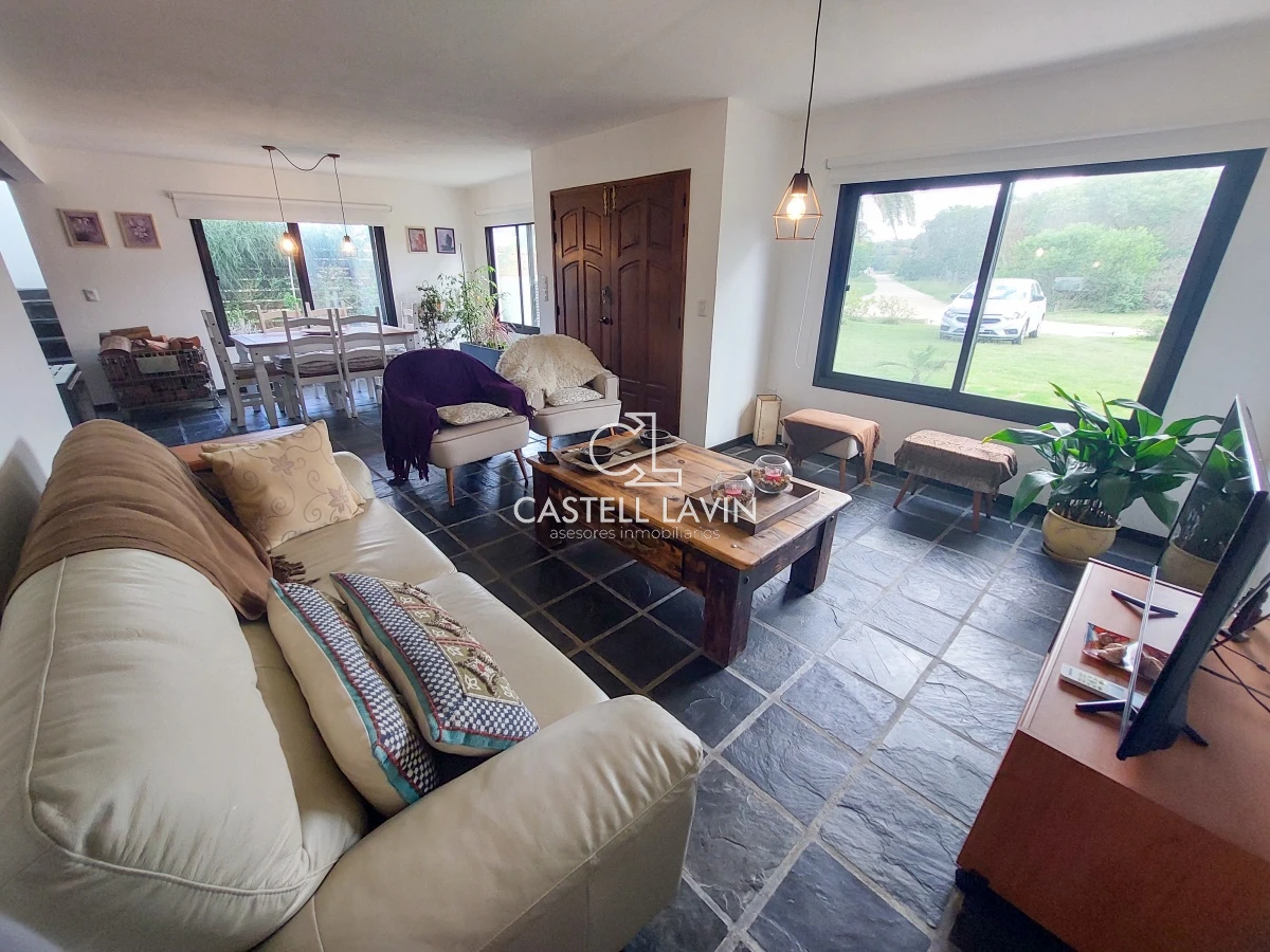 Casa ID.5 - Venta Casa 3 Dormitorios A pasos del Mar Sauce de Portezuelo 