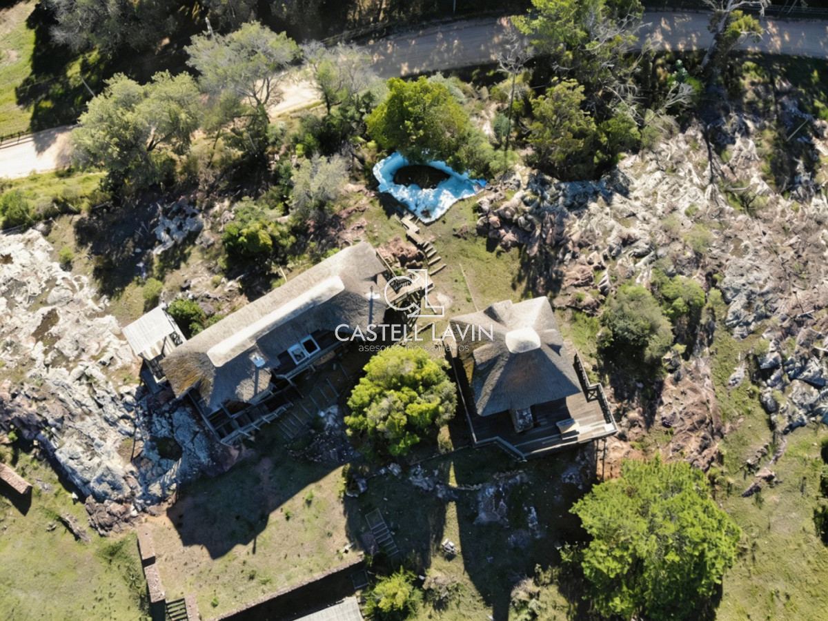 Chacra ID.795 - Venta Chacra 5 Dormitorios La Pataia Punta Ballena