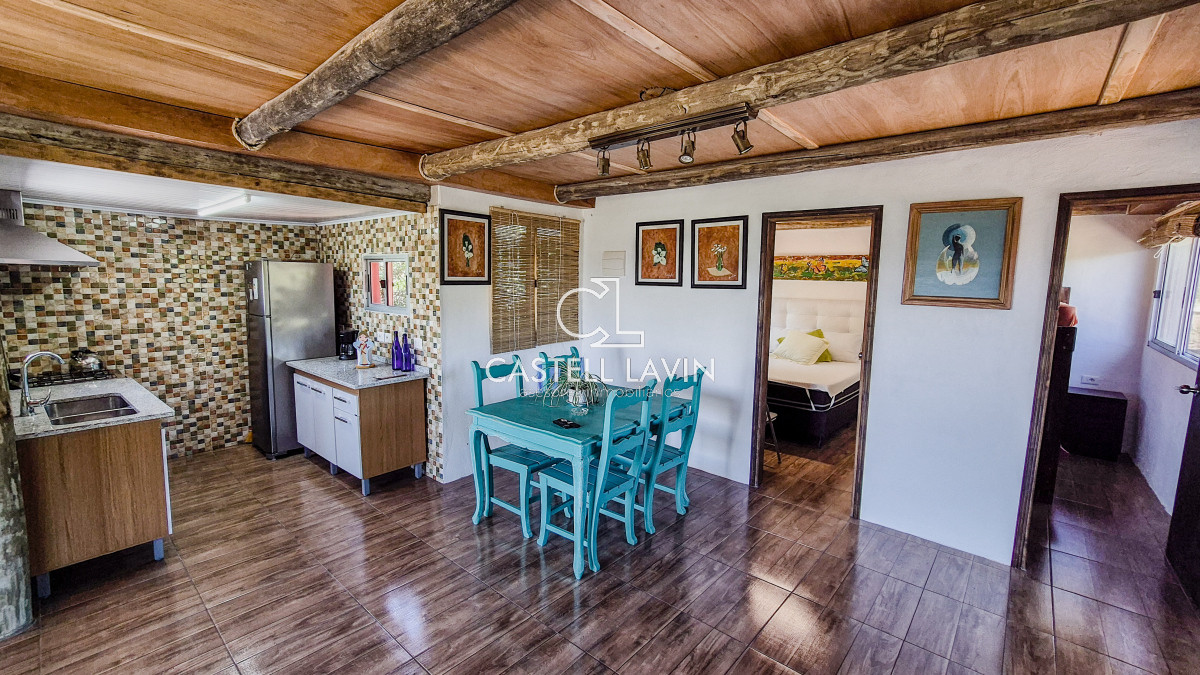 Chacra ID.9 - Venta Chacra con Piscina Climatizada 3 Dormitorios Las Cañas Maldonado 