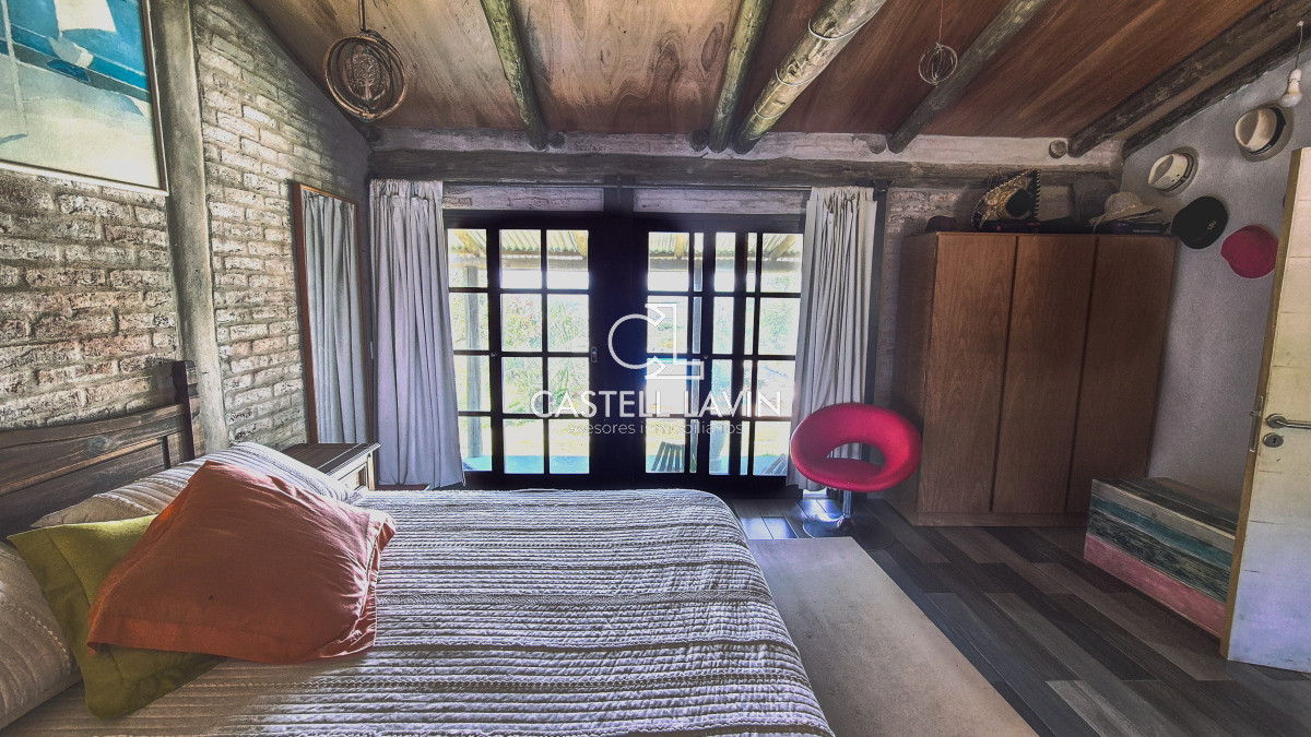 Chacra ID.9 - Venta Chacra con Piscina Climatizada 3 Dormitorios Las Cañas Maldonado 