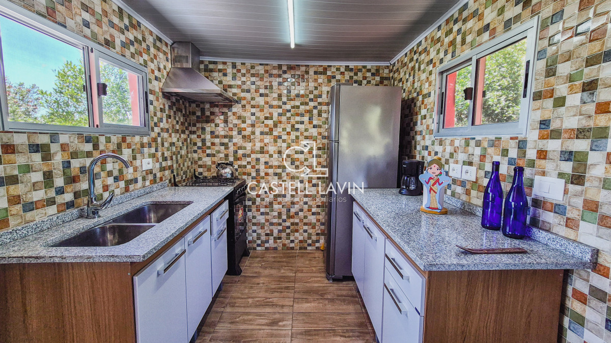 Chacra ID.9 - Venta Chacra con Piscina Climatizada 3 Dormitorios Las Cañas Maldonado 