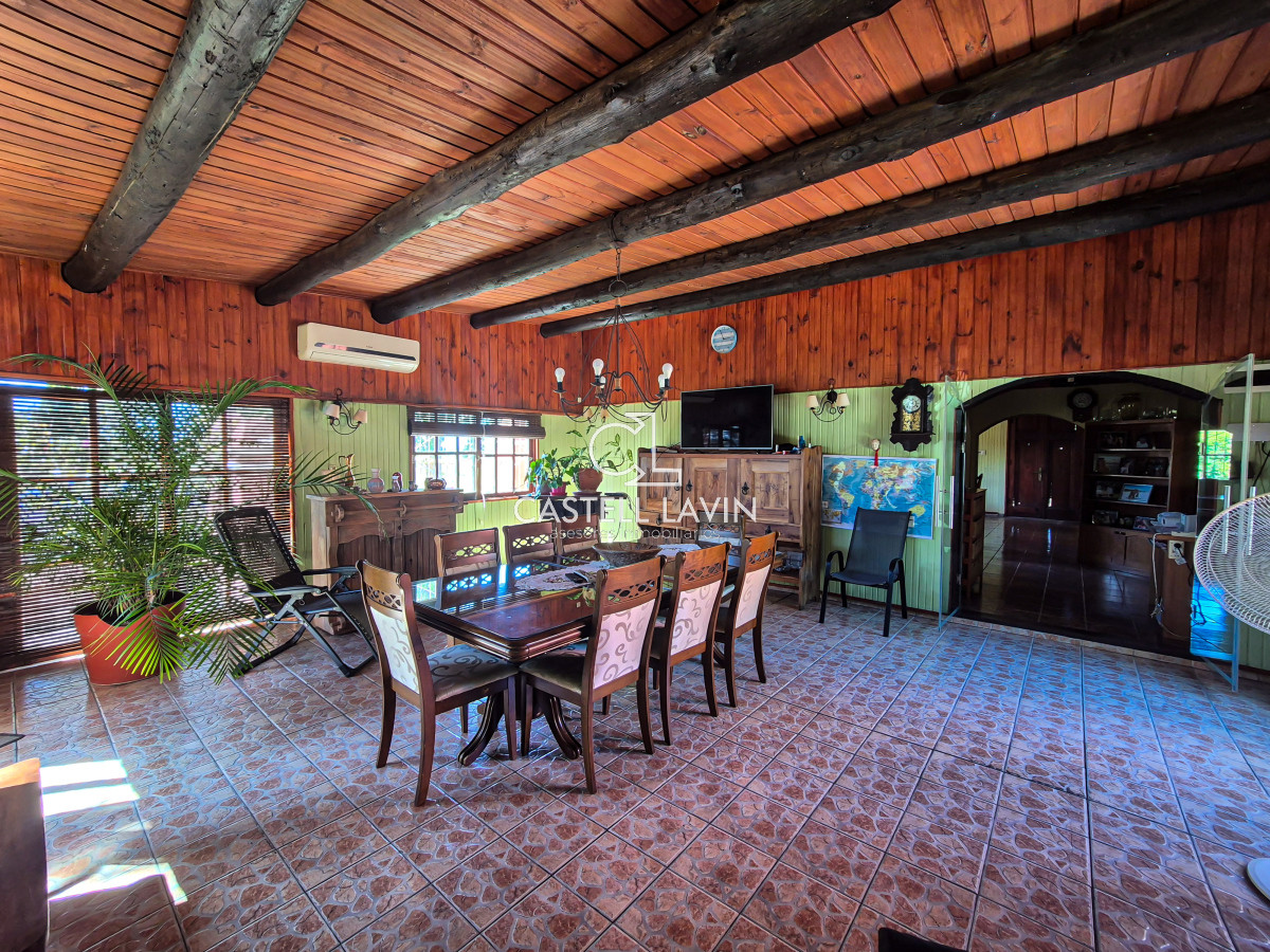 Chacra ID.339 - Venta Chacra 4 Dormitorios con Piscina Paso Cantera San Carlos