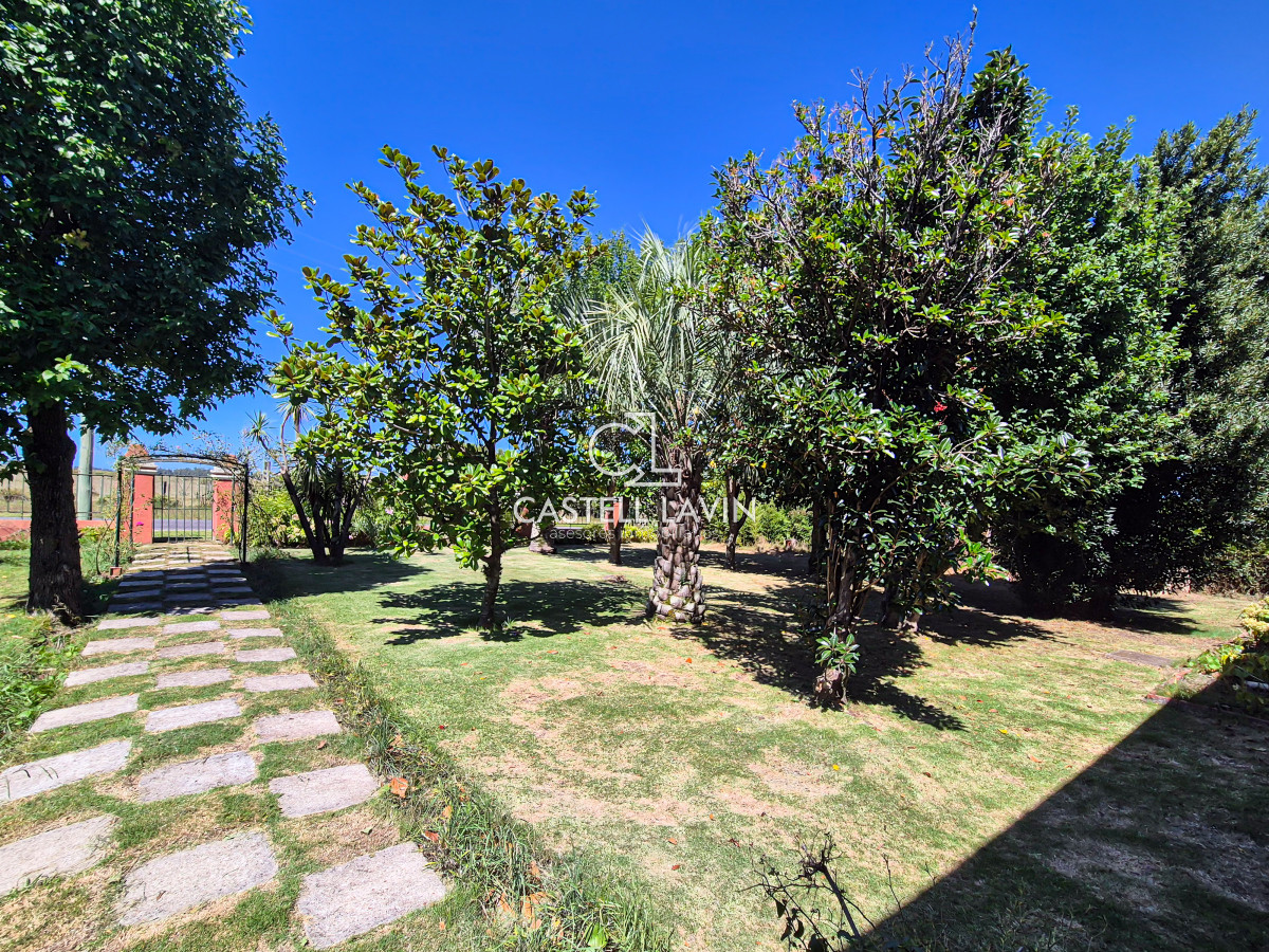 Chacra ID.339 - Venta Chacra 4 Dormitorios con Piscina Paso Cantera San Carlos