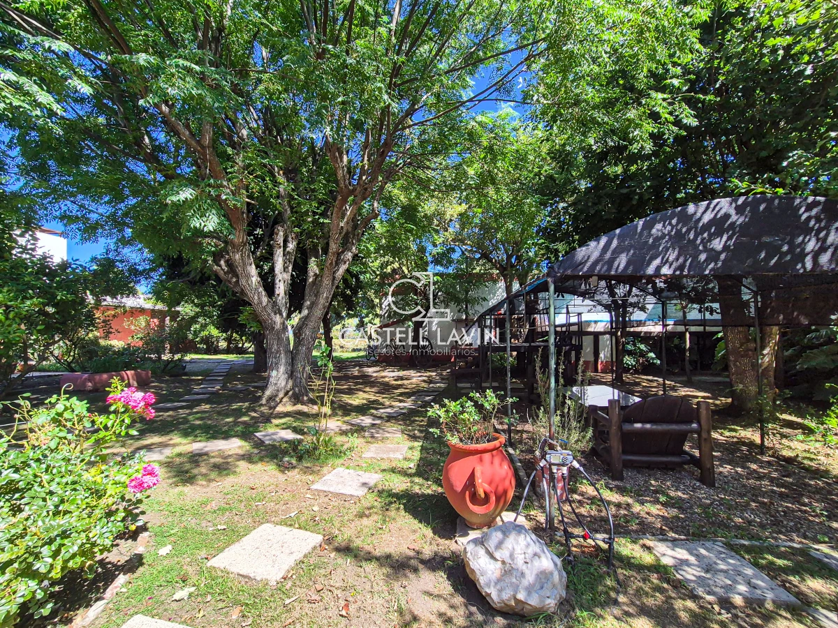 Chacra ID.339 - Venta Chacra 4 Dormitorios con Piscina Paso Cantera San Carlos