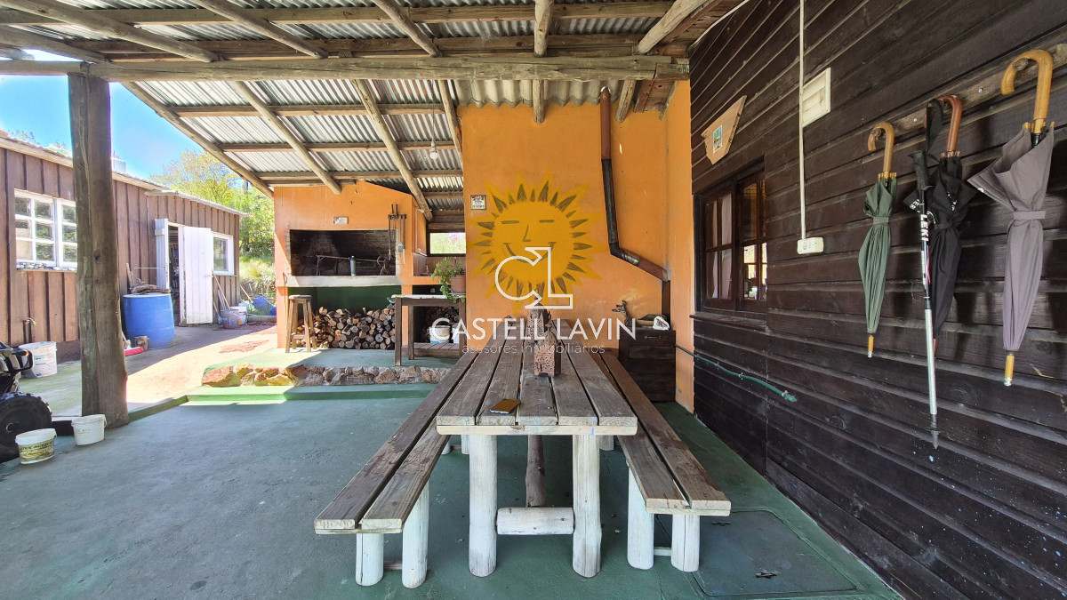 Chacra ID.9 - Venta Chacra con Piscina Climatizada 3 Dormitorios Las Cañas Maldonado 