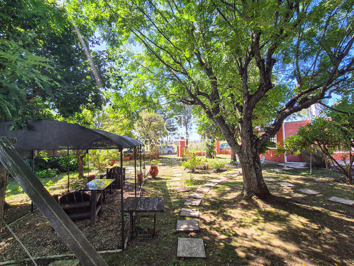 Chacra ID.339 - Venta Chacra 4 Dormitorios con Piscina Paso Cantera San Carlos