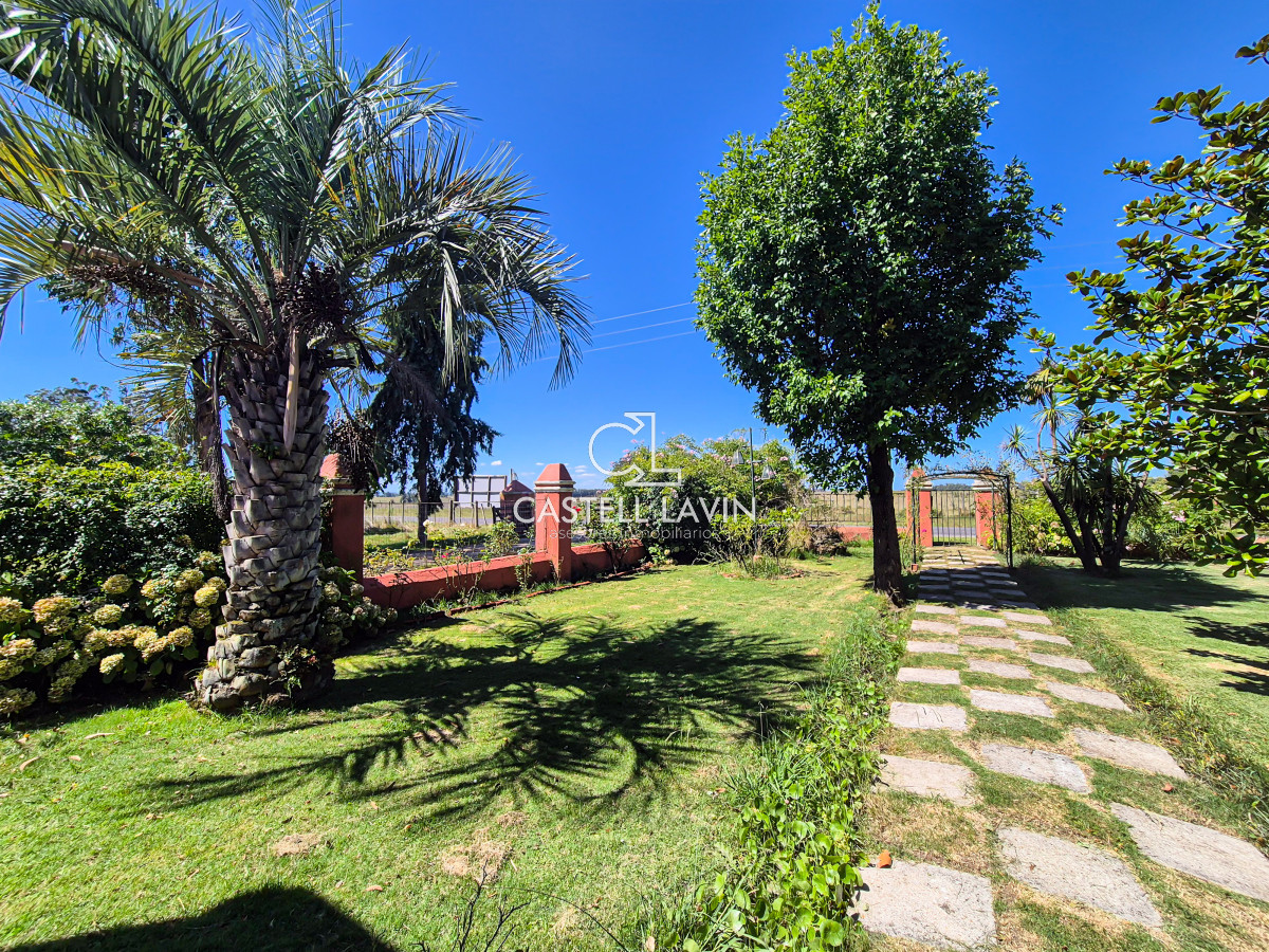 Chacra ID.339 - Venta Chacra 4 Dormitorios con Piscina Paso Cantera San Carlos