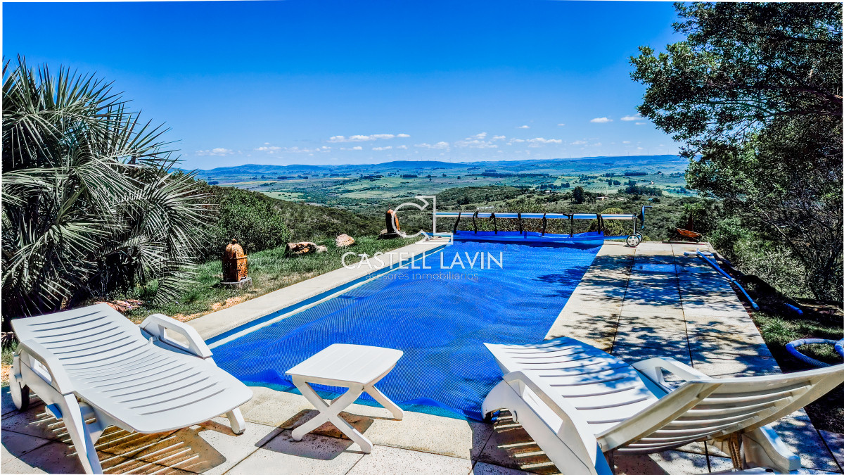 Chacra ID.9 - Venta Chacra con Piscina Climatizada 3 Dormitorios Las Cañas Maldonado 