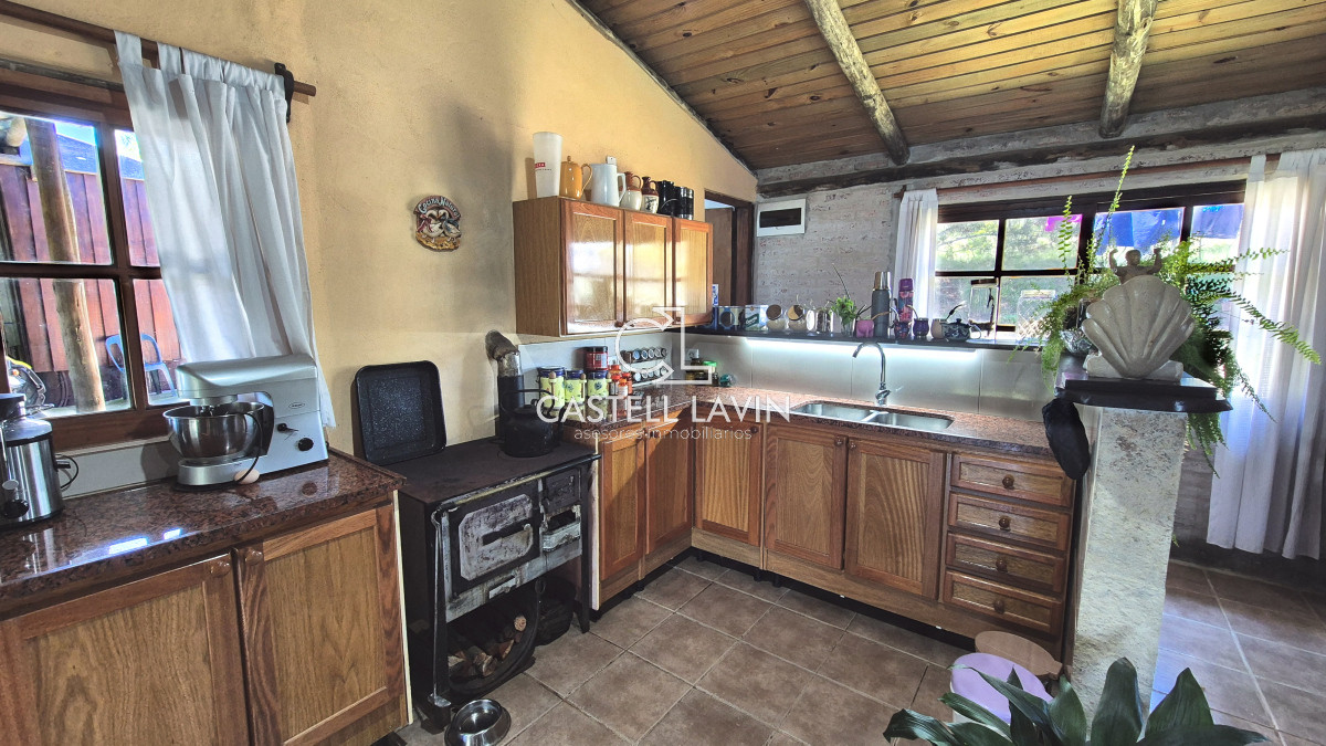 Chacra ID.9 - Venta Chacra con Piscina Climatizada 3 Dormitorios Las Cañas Maldonado 