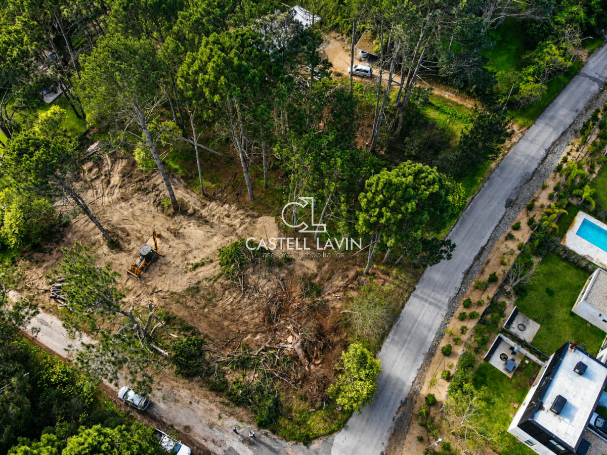 Terreno ID.1298 - Venta Terreno Esquinero Club del Lago Pubta Ballena