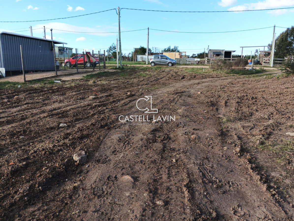 Terreno ID.1229 - Terreno de 300 metros en altos de la bota con todos los servicios en puerta