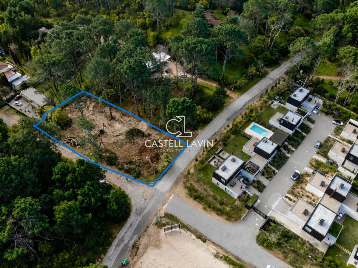 Terreno ID.1298 - Venta Terreno Esquinero Club del Lago Pubta Ballena