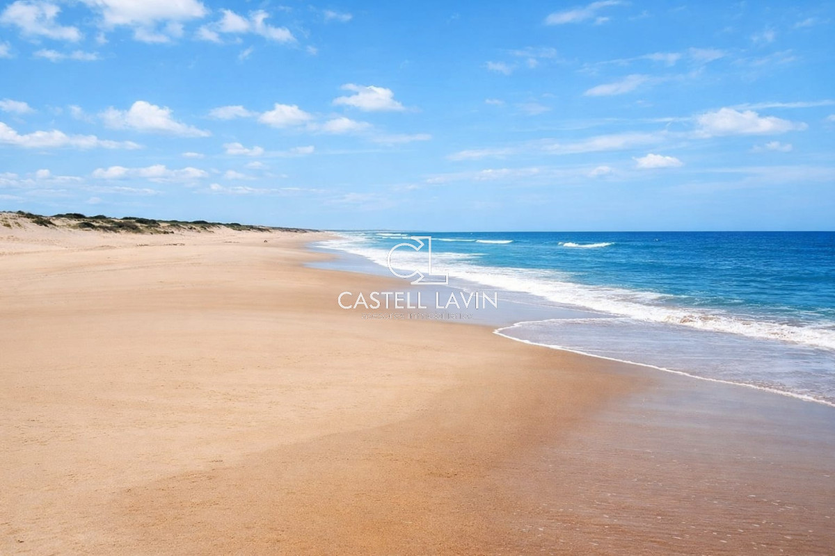 Terreno ID.1048 - Venta Terreno a pasos del mar Perla de Rocha Rocha