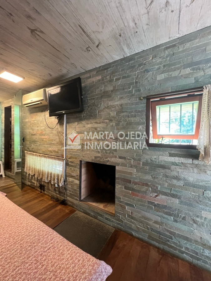Casa ID.40823 - Casa en venta de 2 dormitorios en Pinares, Punta del Este