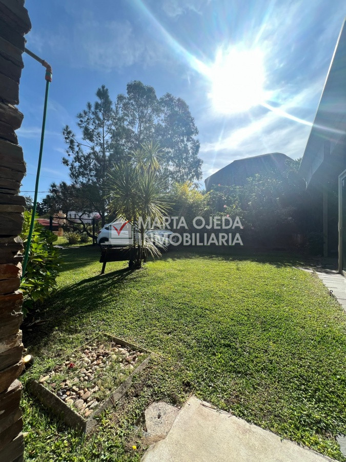 Casa ID.40823 - Casa en venta de 2 dormitorios en Pinares, Punta del Este