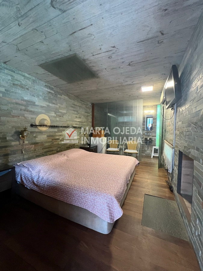 Casa ID.40823 - Casa en venta de 2 dormitorios en Pinares, Punta del Este