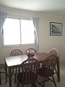 Apartamento ID.2426 - Apartamento en venta de 2 dormitorios, en zona céntrica con variedad de servicios. Punta del Este. 