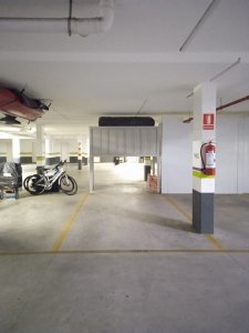 Apartamento ID.2426 - Apartamento en venta de 2 dormitorios, en zona céntrica con variedad de servicios. Punta del Este. 