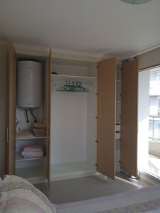 Apartamento ID.2426 - Apartamento en venta de 2 dormitorios, en zona céntrica con variedad de servicios. Punta del Este. 