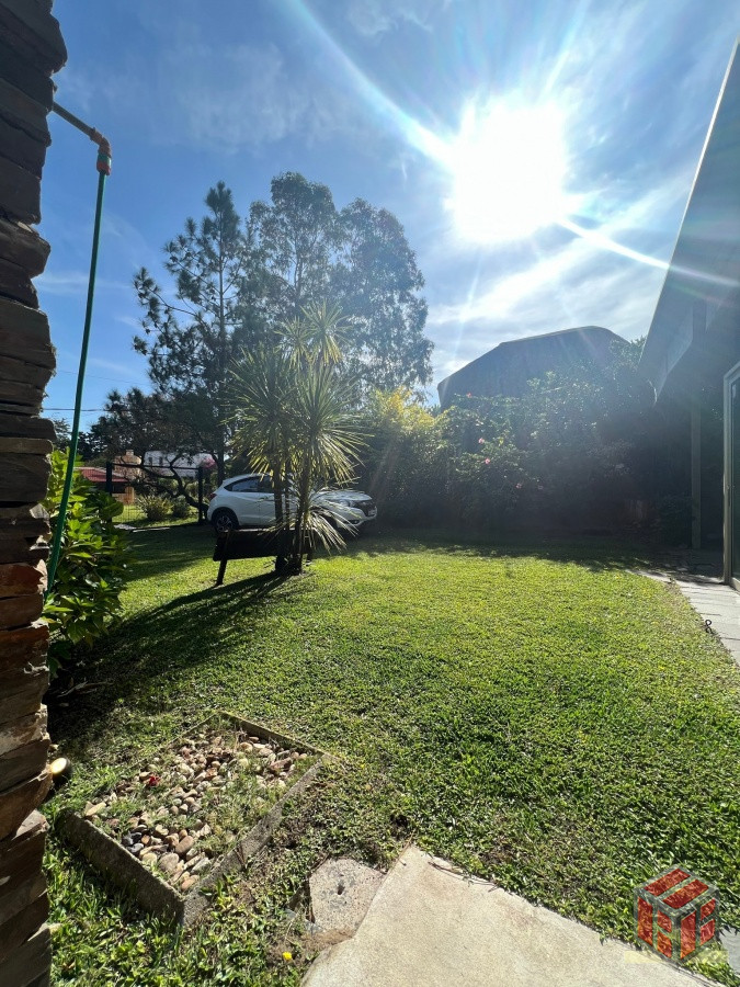 Casa ID.8874 - Casa en venta de 2 dormitorios en Pinares, Punta del Este