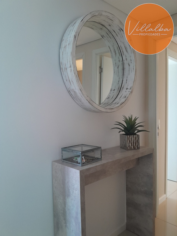Apartamento ID.3047 - Apartamento tipo casa. Amplia terraza que recorre todos los ambientes. 3 dormitorios y 3 baños. Ubicado en Aidy Grill. PUNTA DEL ESTE.
