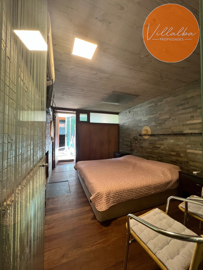 Casa ID.3077 - Casa en venta de 2 dormitorios en Pinares, Punta del Este