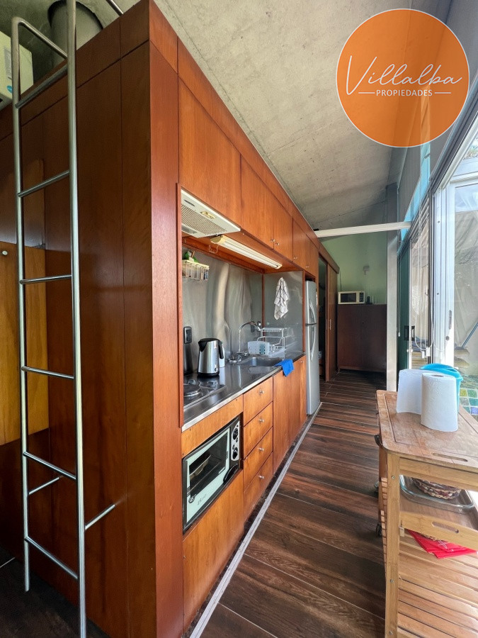 Casa ID.3077 - Casa en venta de 2 dormitorios en Pinares, Punta del Este
