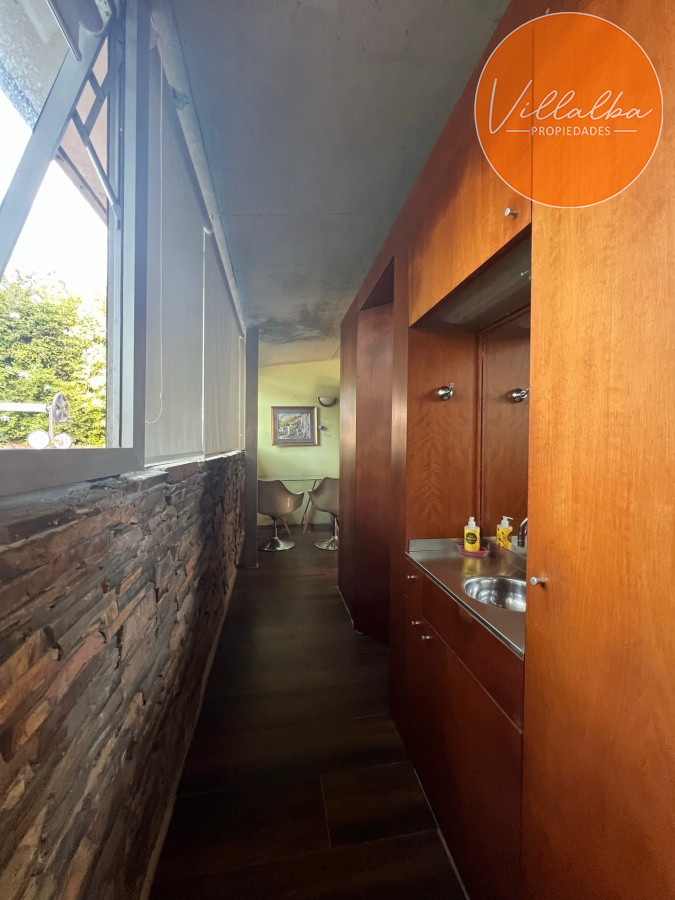 Casa ID.3077 - Casa en venta de 2 dormitorios en Pinares, Punta del Este