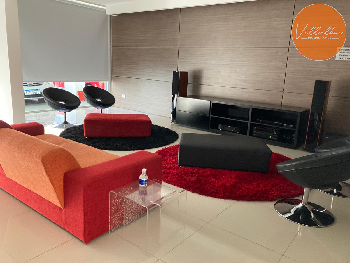 Apartamento ID.3047 - Apartamento tipo casa. Amplia terraza que recorre todos los ambientes. 3 dormitorios y 3 baños. Ubicado en Aidy Grill. PUNTA DEL ESTE.