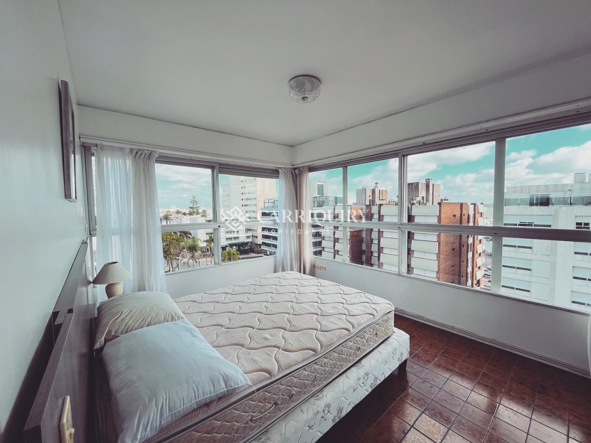 Apartamento ID.5352 - Apartamento en venta en la Peninsula, Punta del Este, 3 dormitorios. Financiación directa o Permuta!!!