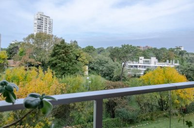 Apartamento en venta de 2 dormitorios en Playa Mansa, Punta del Este