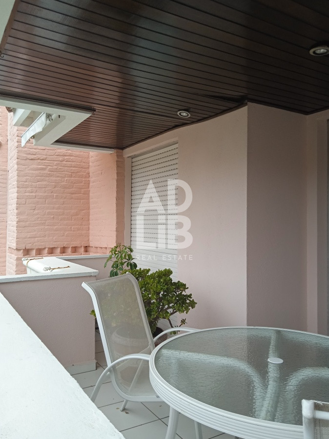 Apartamento ID.218 - Apartamento en venta de 3 dormitorios en Playa Mansa, Punta del Este