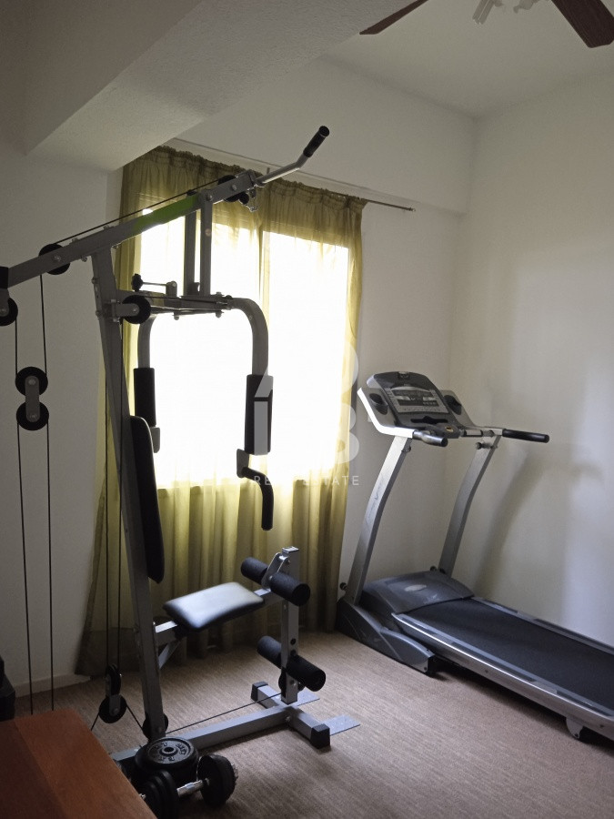 Apartamento ID.218 - Apartamento en venta de 3 dormitorios en Playa Mansa, Punta del Este
