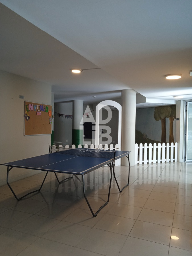 Apartamento ID.191 - Apartamento en venta de 2 dormitorios, en zona céntrica con variedad de servicios. Punta del Este. 