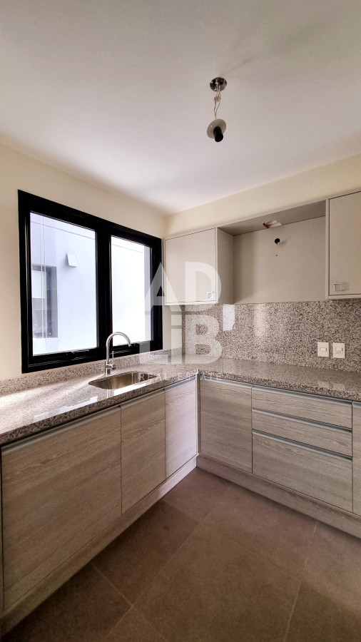 Apartamento ID.216 - Venta de apartamentos de 2 dormitorios, en excelente ubicación, 