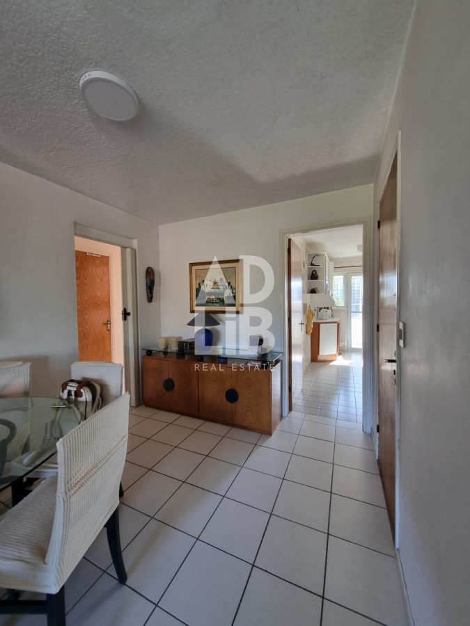 Apartamento ID.218 - Apartamento en venta de 3 dormitorios en Playa Mansa, Punta del Este