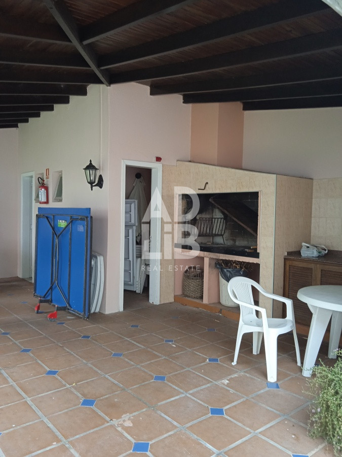 Apartamento ID.218 - Apartamento en venta de 3 dormitorios en Playa Mansa, Punta del Este