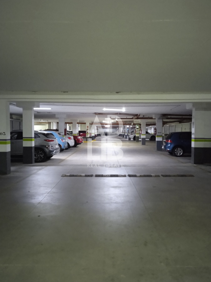 Apartamento ID.191 - Apartamento en venta de 2 dormitorios, en zona céntrica con variedad de servicios. Punta del Este. 